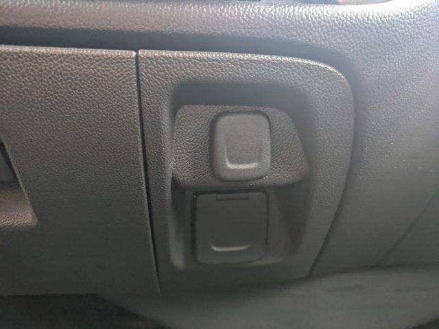 Photo of 2018 Black Chevrolet Silverado 1500