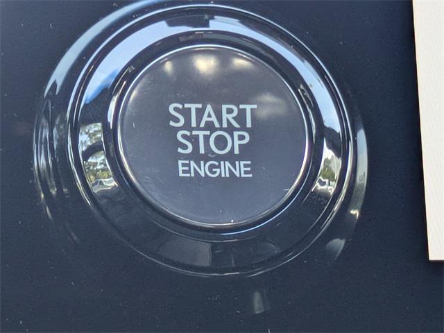 Photo of 2024 Gray Lexus LX 600