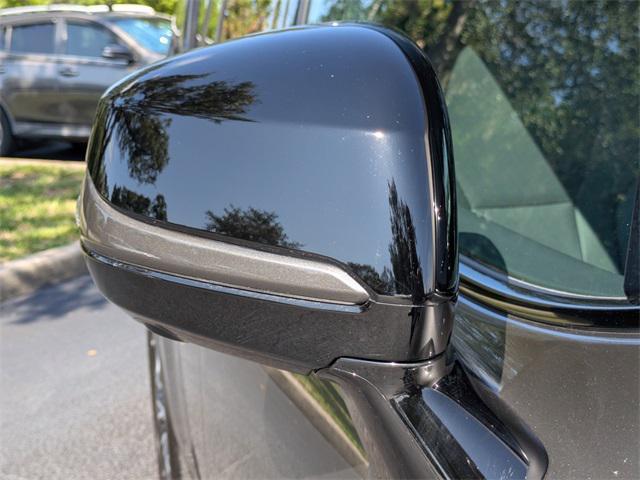 Photo of 2024 Gray Lexus LX 600