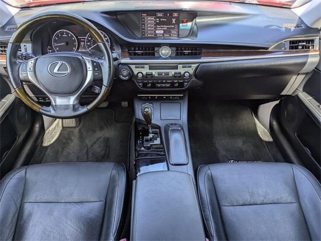 Photo of 2015 Matador Red Mica Lexus ES 350