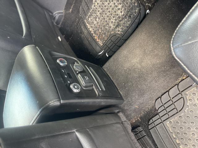 Photo of 2014 Ingot Silver Ford Flex