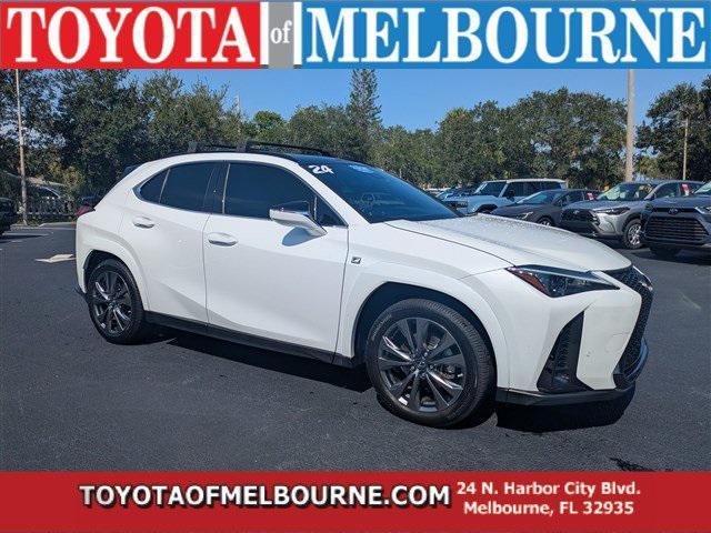 Photo of 2024 Ultra White Lexus UX 250h