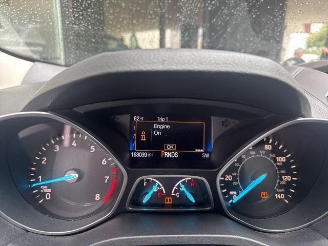Photo of 2017 Ingot Silver Ford Escape