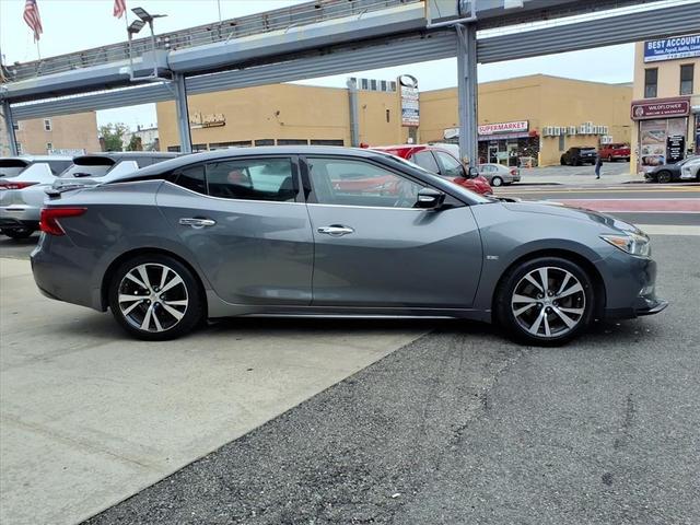 Photo of 2017 Gun Metallic Nissan Maxima