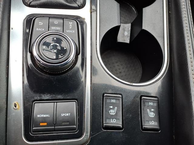 Photo of 2017 Gun Metallic Nissan Maxima