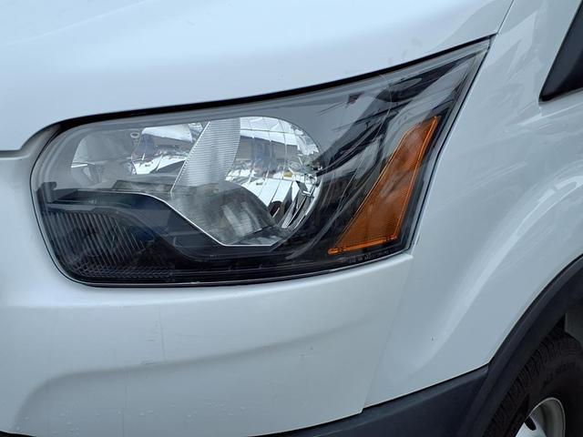 Photo of 2020 White Ford Transit-150