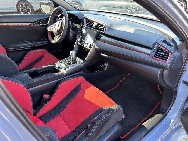 Photo of 2021 Gray Honda Civic Type R