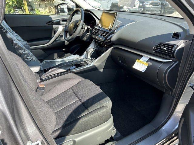 Photo of 2024 Gray Mitsubishi Eclipse Cross