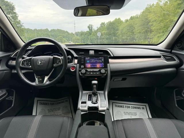 Photo of 2020 Crystal Black Pearl Honda Civic