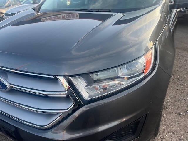 Photo of 2018 Magnetic Metallic Ford Edge