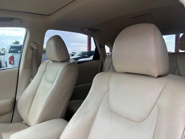 Photo of 2013 Gold Lexus RX 450h