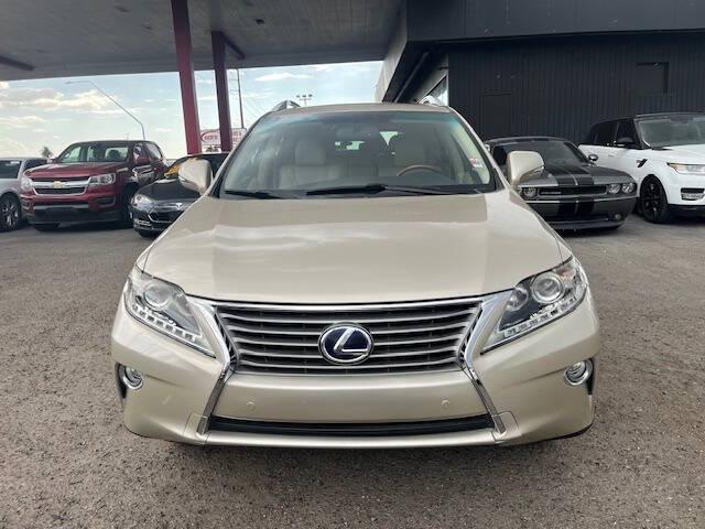 Photo of 2013 Gold Lexus RX 450h