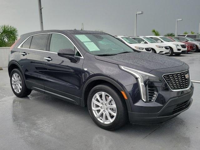 Photo of 2022 Galactic Grey Metallic Cadillac XT4