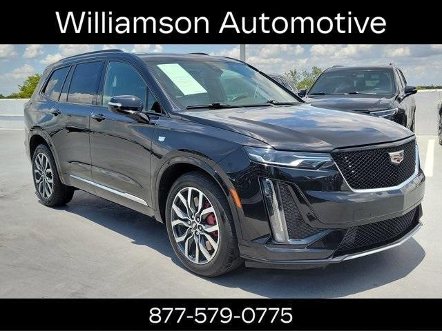 2022 Cadillac XT6