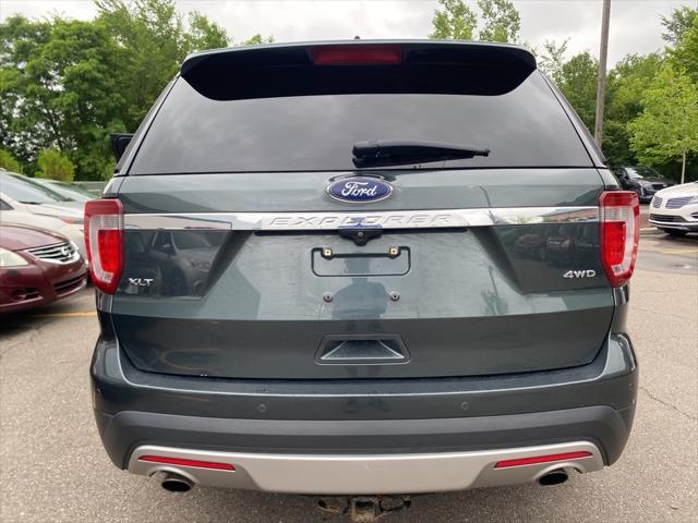 Photo of 2016 Guard Metallic Ford Explorer