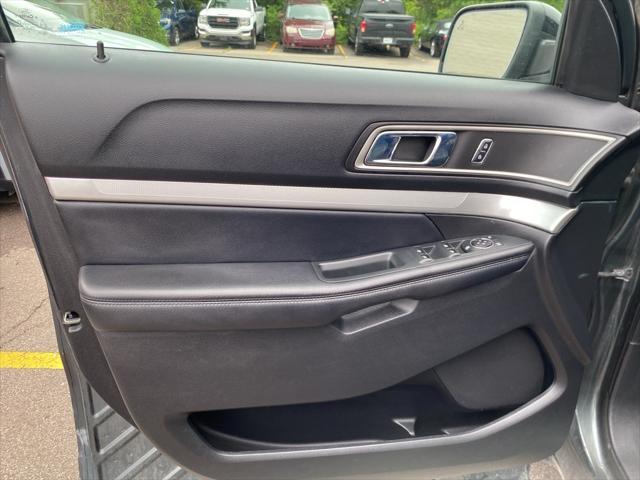 Photo of 2016 Guard Metallic Ford Explorer
