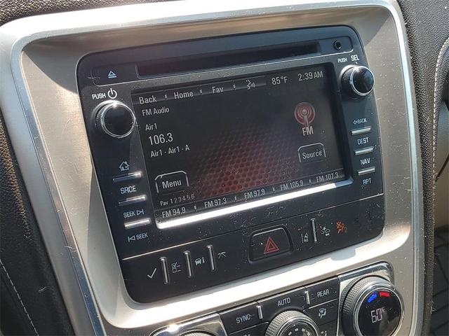 Photo of 2014 Summit White GMC Acadia