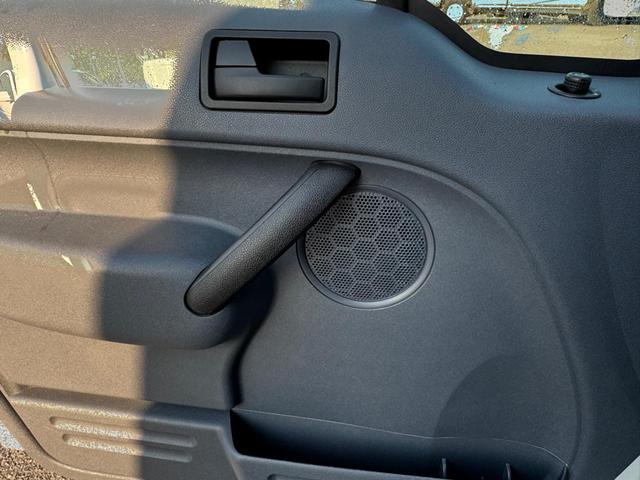 Photo of 2013 Frozen White Ford Transit Connect