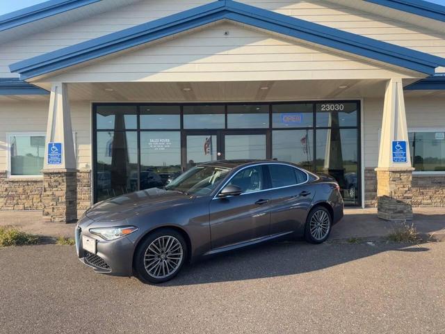 Photo of 2017 Stromboli Gray Metallic Alfa Romeo Giulia