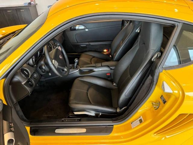 Photo of 2008 Speed Yellow Porsche Cayman