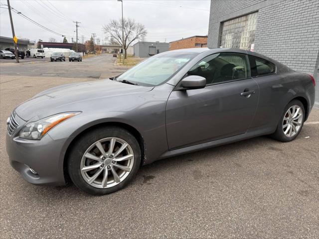 2012 Infiniti G37X