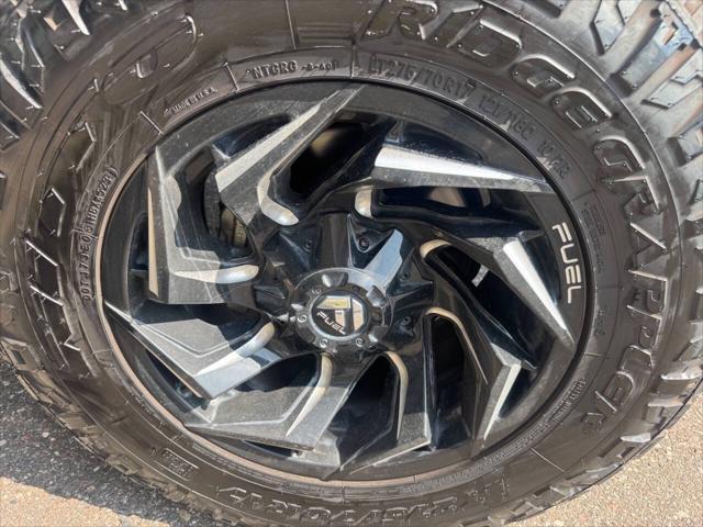Photo of 2022 White Toyota Tacoma