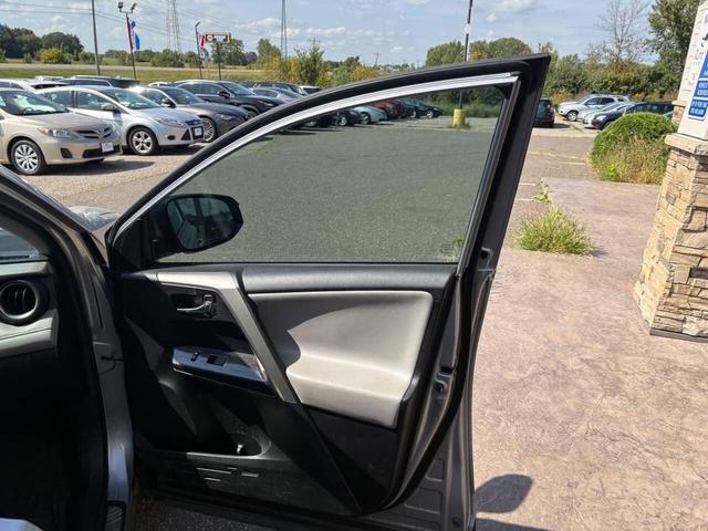 Photo of 2018 Silver Sky Metallic Toyota RAV4
