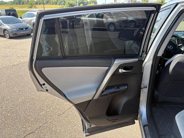 Photo of 2018 Silver Sky Metallic Toyota RAV4