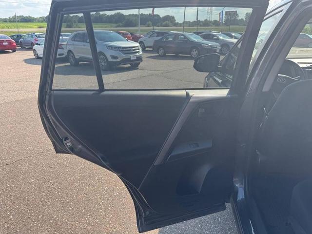 Photo of 2018 Galactic Aqua Mica Toyota RAV4