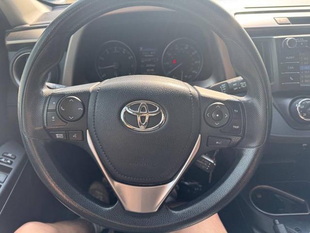 Photo of 2018 Galactic Aqua Mica Toyota RAV4