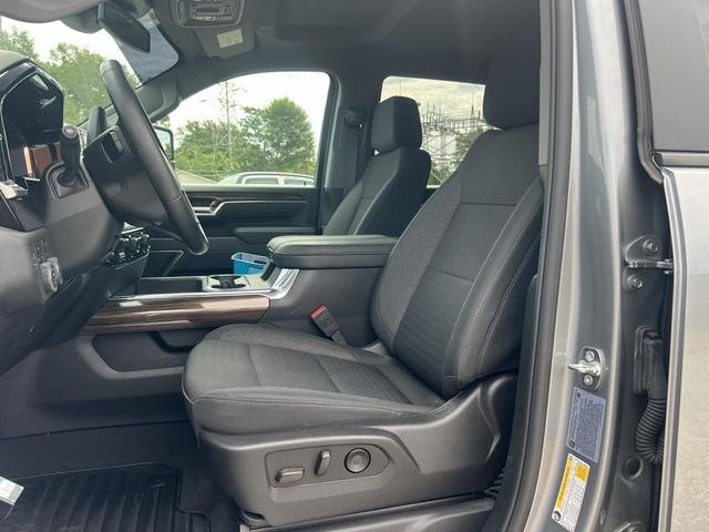 Photo of 2025 Sterling Gray Metallic Chevrolet Silverado 2500