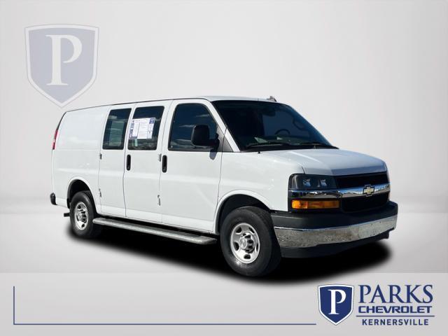 2022 Chevrolet Express 2500