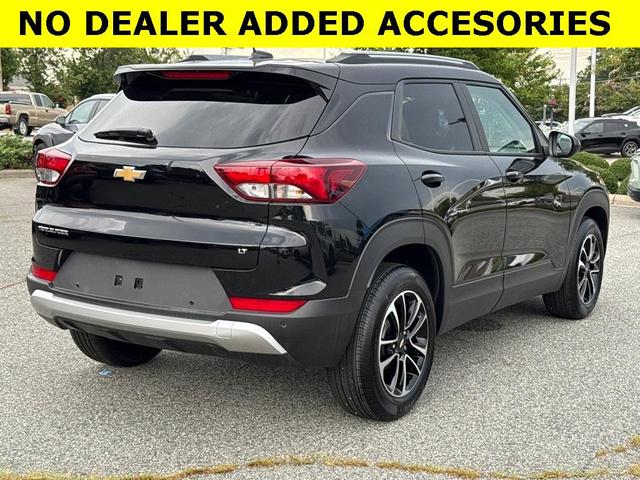 Photo of 2026 Mosaic Black Metallic Chevrolet Trailblazer