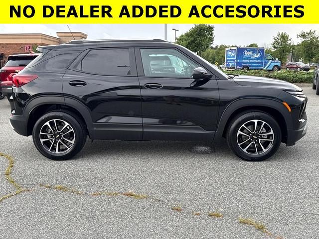 Photo of 2026 Mosaic Black Metallic Chevrolet Trailblazer