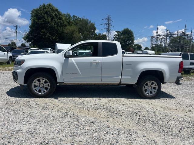 Photo of 2022 Summit White Chevrolet Colorado