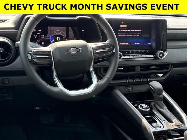 Photo of 2025 Radiant Red Chevrolet Colorado