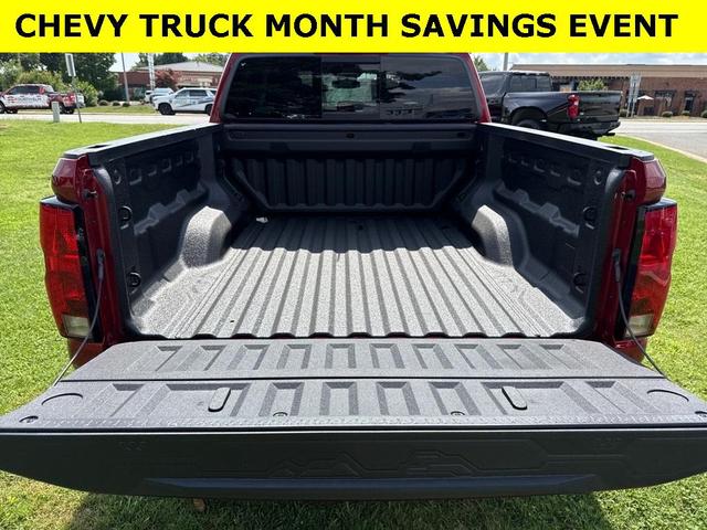 Photo of 2025 Radiant Red Chevrolet Colorado