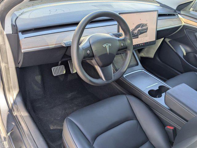 Photo of 2023 Midnight Silver Metallic Tesla Model 3