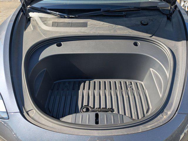 Photo of 2023 Midnight Silver Metallic Tesla Model 3