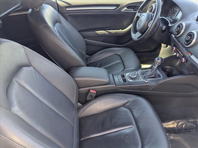 Photo of 2016 Silver/Gray Audi A3