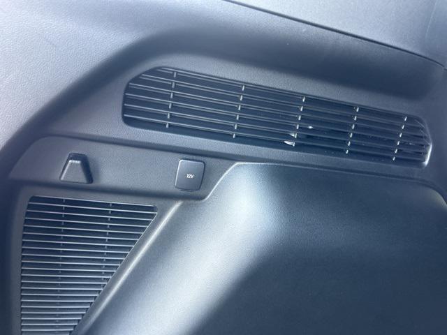 Photo of 2023 Iconic Silver Metallic Ford Escape