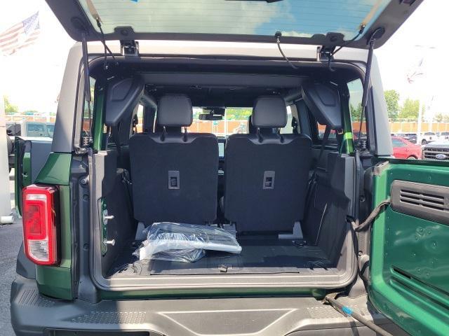 Photo of 2024 Eruption Green Metallic Ford Bronco