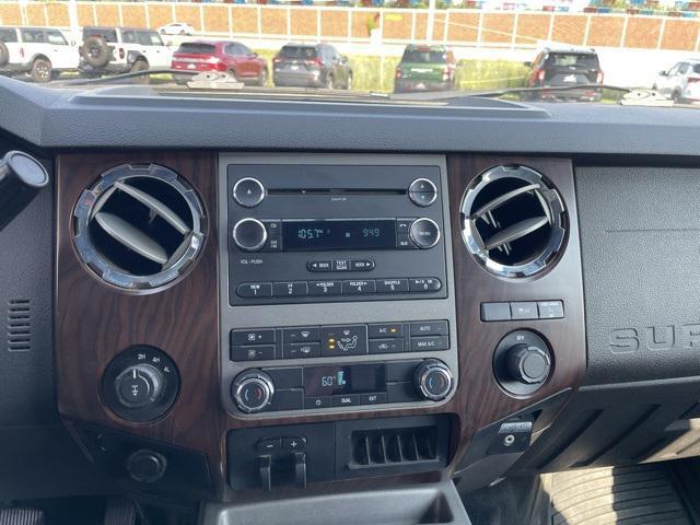 Photo of 2012 White Ford F-250