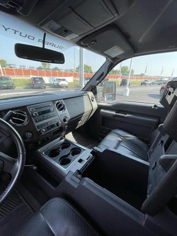 Photo of 2012 White Ford F-250
