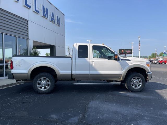 Photo of 2012 White Ford F-250