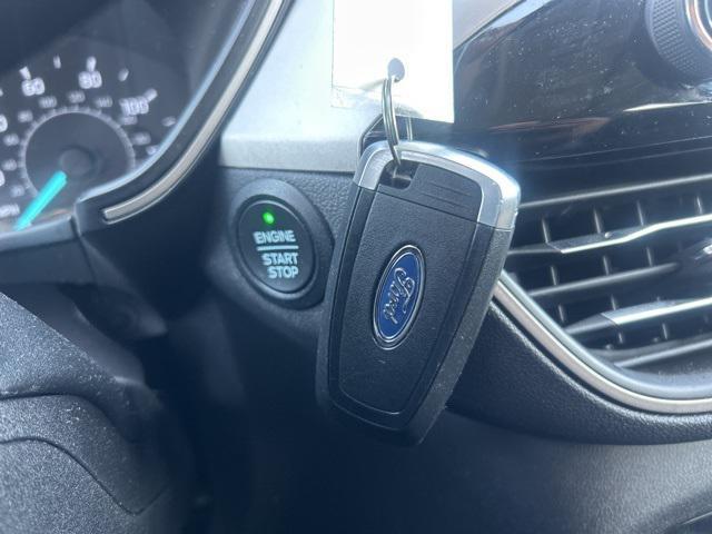 Photo of 2021 Velocity Blue Metallic Ford Escape