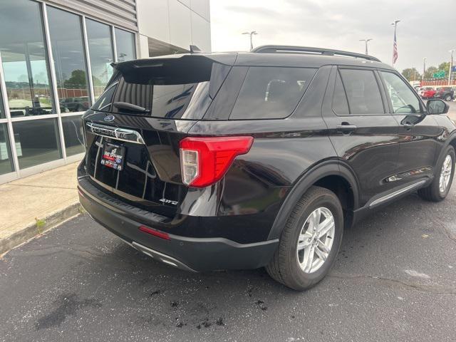 Photo of 2023 AGATE BLACK METALLIC Ford Explorer