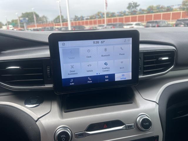 Photo of 2023 AGATE BLACK METALLIC Ford Explorer