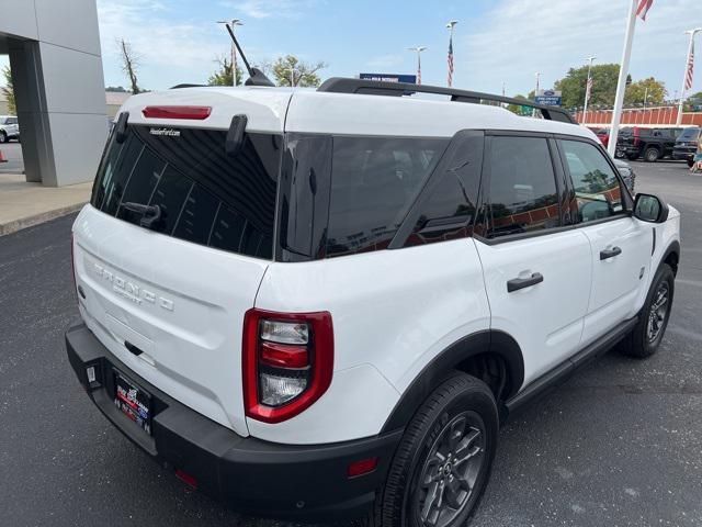 Photo of 2023 Oxford White Ford Bronco Sport