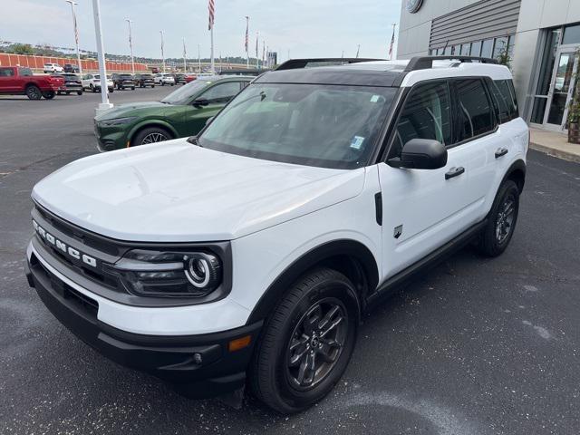 Photo of 2023 Oxford White Ford Bronco Sport